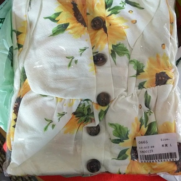 Summer Sunflower Sundress - Picture 7 of 8